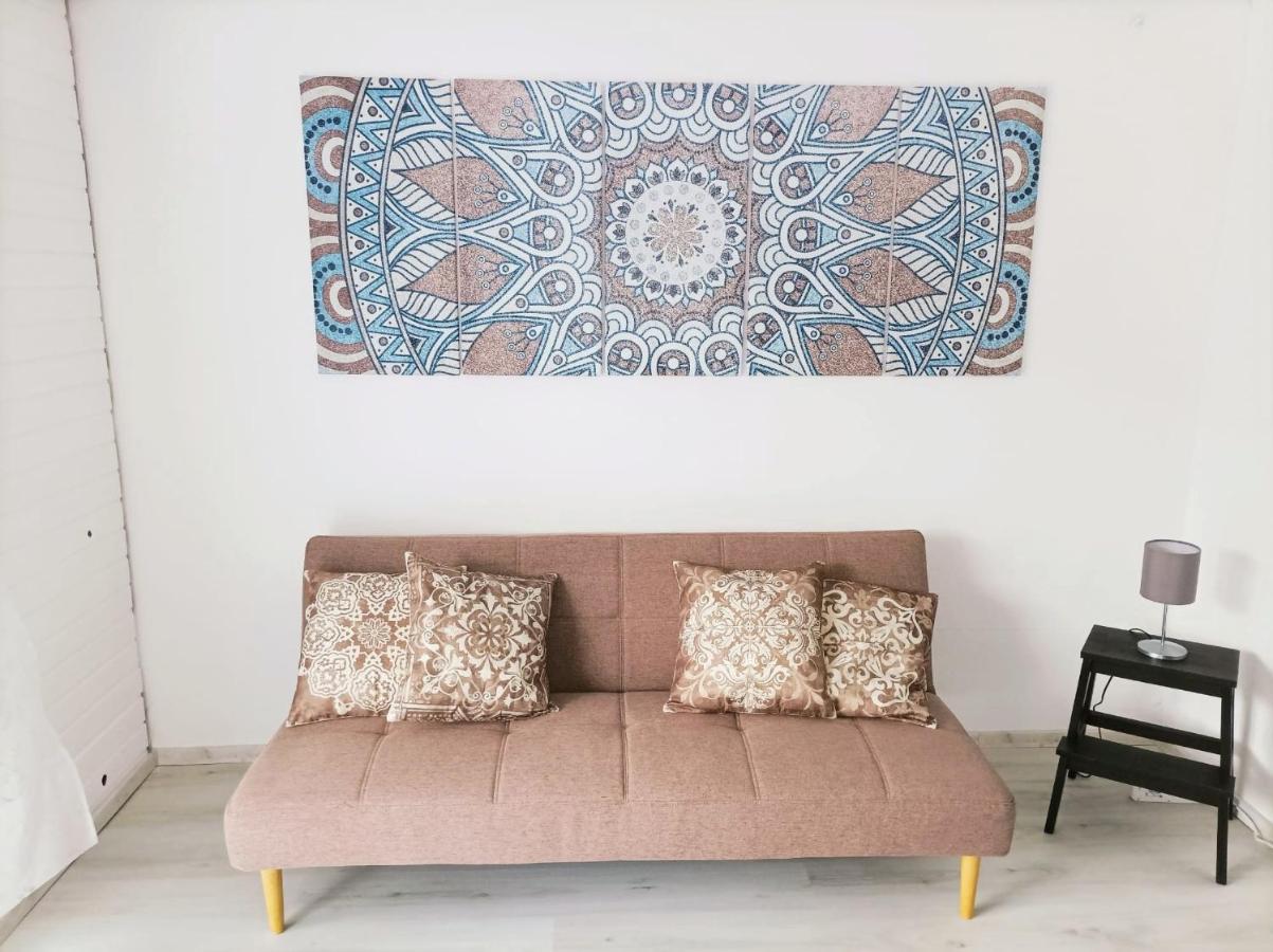 Kleine Ferienwohnung Mit Terrasse Am Waldrand シェーナウ エクステリア 写真